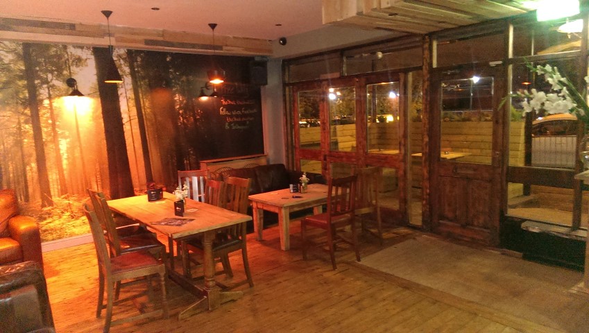 Shak - Interior2 Small